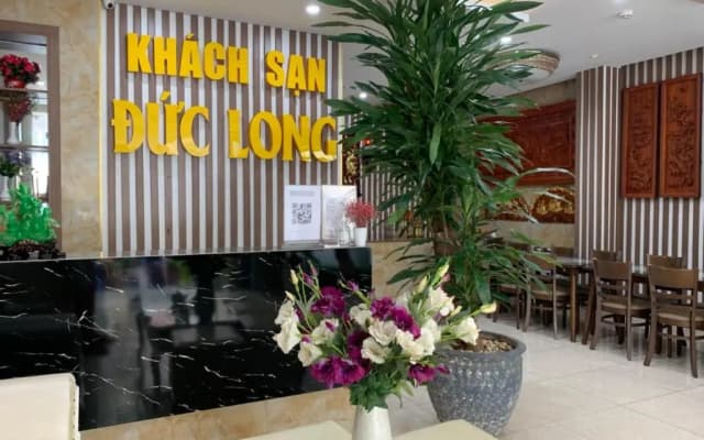 Duc Long Hotel