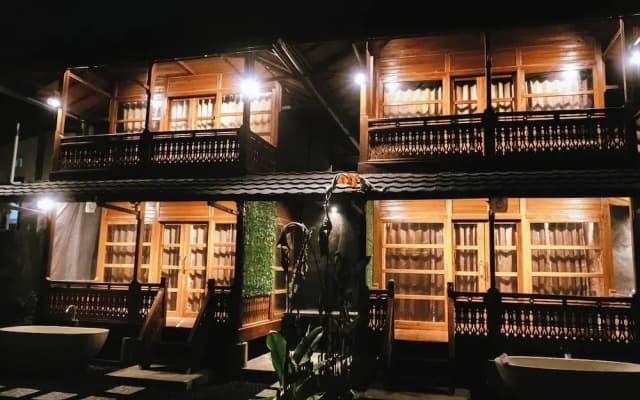Alam Bulangan Villa