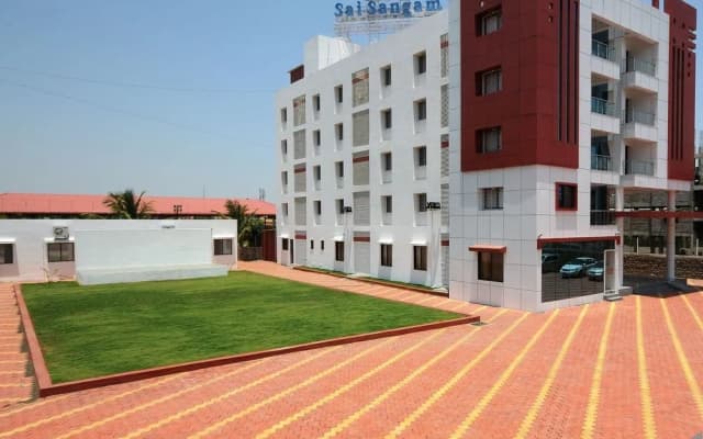 Hotel Shree Sai Sangam Delux