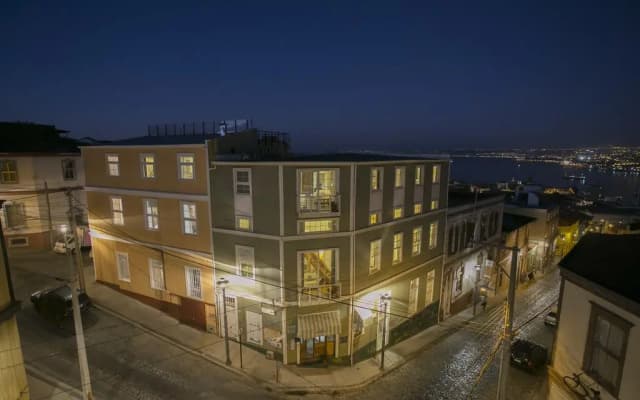 Casa Galos Hotel & Lofts