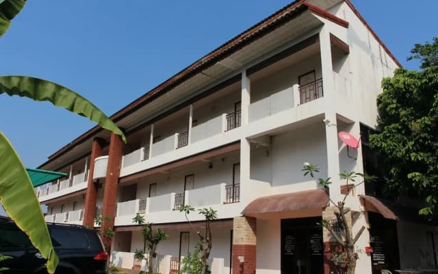 OYO 75420 Howto Hotel