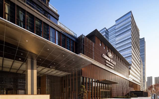 Crowne Plaza Qingdao Jinshui by IHG