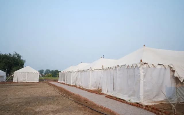 Van Bagh Camp Village