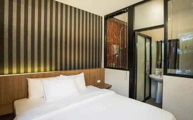 V Hotel Vajira