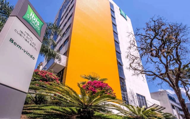 Hotel Euro Suite Curitiba Batel By Nacional Inn