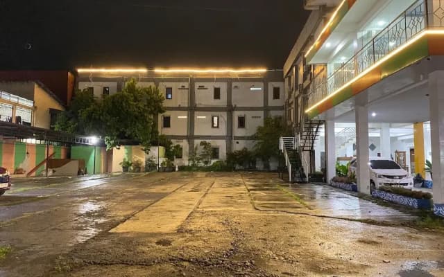New Wijaya Hotel
