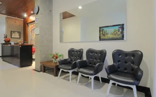 Airy Premier Seminyak Bidadari 2 Kuta Bali