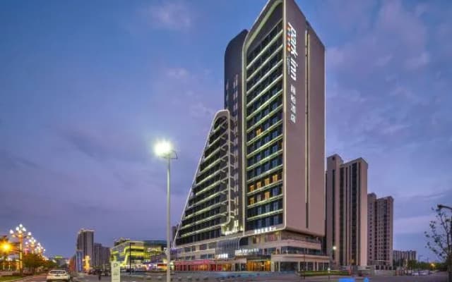 Lushan Xiufeng Scenic Area Causeway Bay Regal Hotel