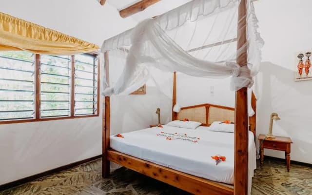 Malaika Beach Villas