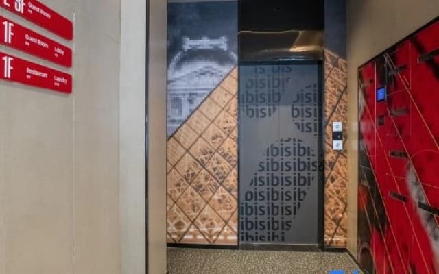 Ibis Hotel (Tianjin North Station Beining Park RailwayStation  Branch)