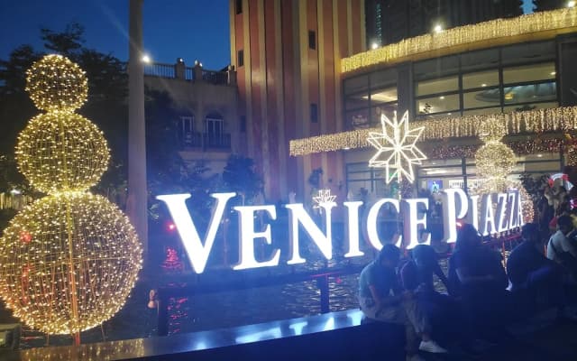 Venice Mall Area McKinley Hill Taguig BGC