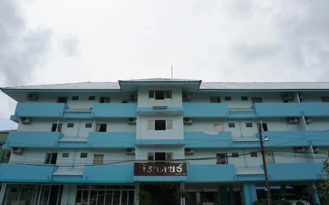 Nirakon Hotel