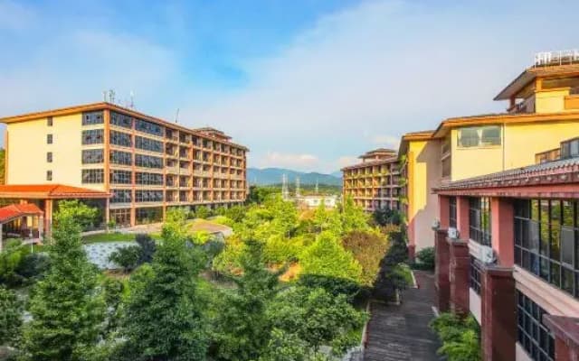Rezen Hotel Heyi