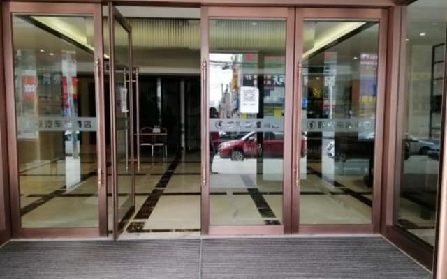 Car City Hotel
