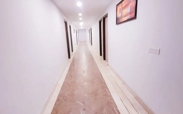 Roomshala 150 Happy Inn Vinod nagar