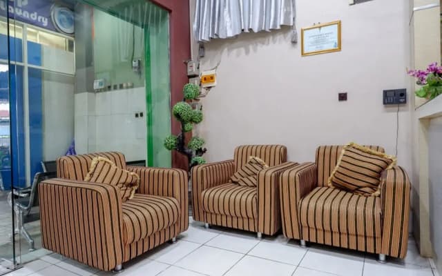 RedDoorz Syariah @ Hotel Wisma Indonesia Kendari