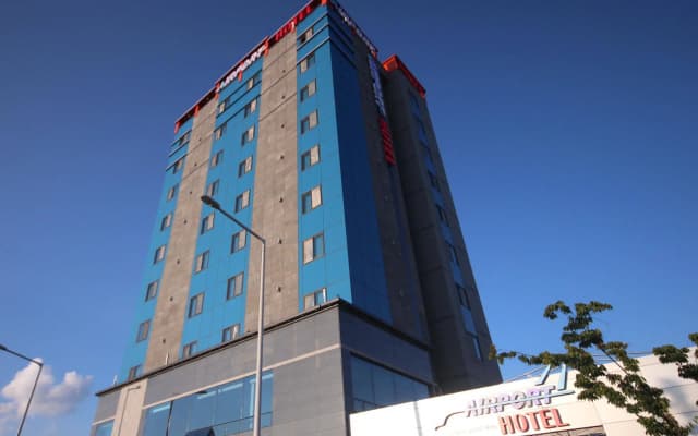 Airport Hotel