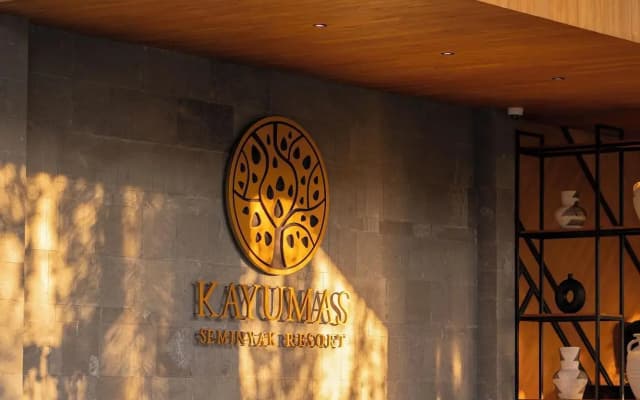 Kayumas Seminyak Resort