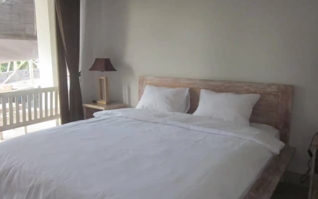 Matra Bali Surf Camp