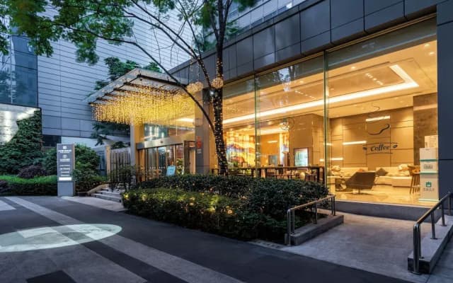 Cheng Du Wifc Suites -YYC Preferred