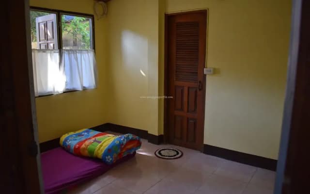 Chanmuang Guesthouse