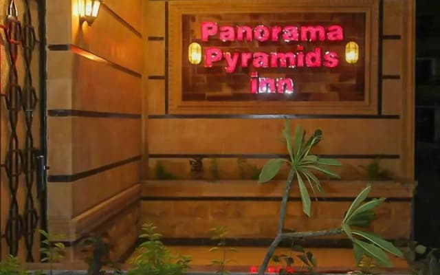 Panorama Pyramids Inn
