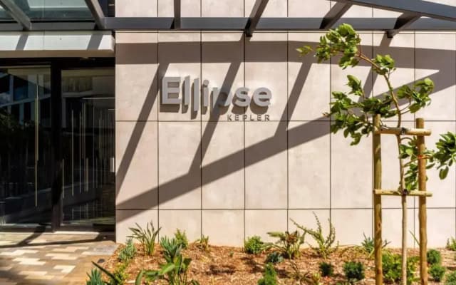 Alimama Spaces: the Pinnacle Ellipse