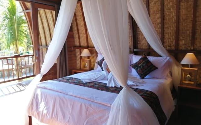 Lumbung bukit resort