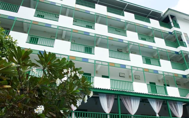 Makmai Villa