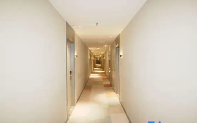 Tianlan Xiyue Hotel (Jinshuicheng)