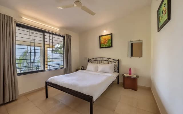 CosmicStays Countryside Panorama-Lakeview Bungalow