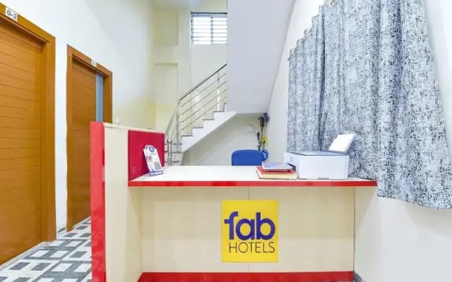 Fabhotel Grand Embassy