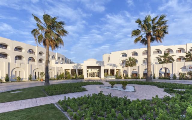 Khayam Garden Beach Resort & Spa