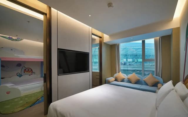 Holiday Inn Wuhan Tianhe Airport by IHG
