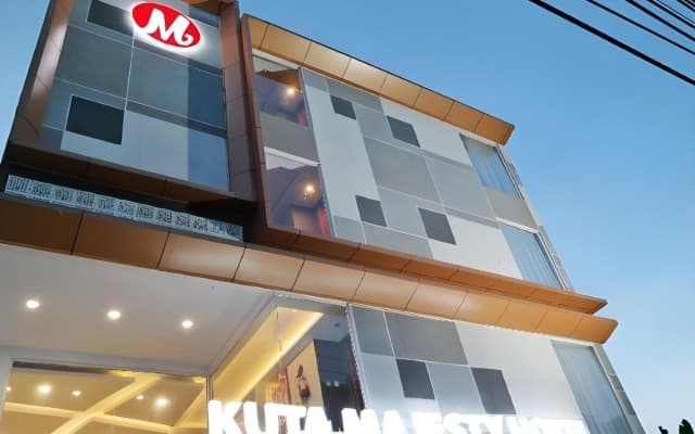 Kuta Majesty Hotel By Urban Styles