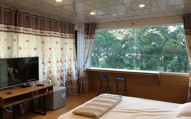 Hana Riverside Villa