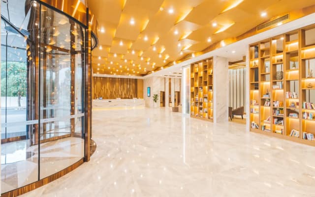 Atour Hotel Yixing Huanke Park