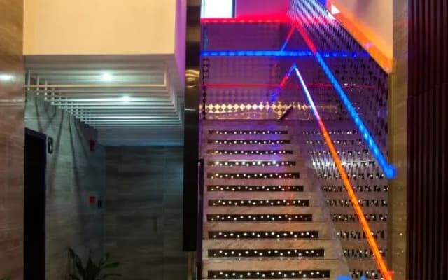 Xibian Hotel (Tai Shan Na Qin Peninsula Scenic Area Weijiaowan Branch)
