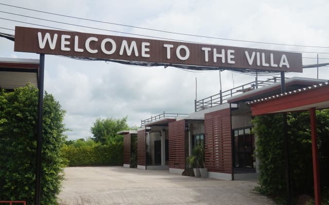 A Nice Resort & Villa