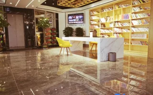 Youth E-sports Hotel
