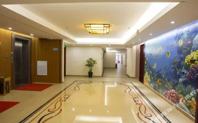 Century Seaview Hotel