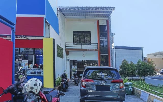 Hotel O Dalle 5151 Jeneponto Near Patung kuda, Jeneponto