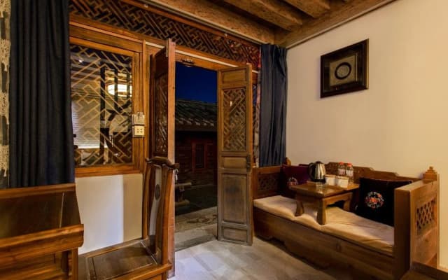 Qin Inn
