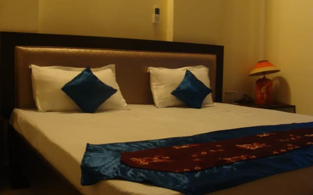 Hotel Abhinandan grand