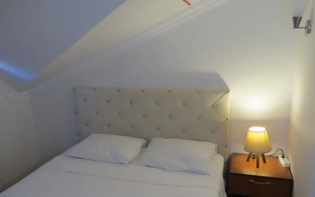 Stella Classic Apart
