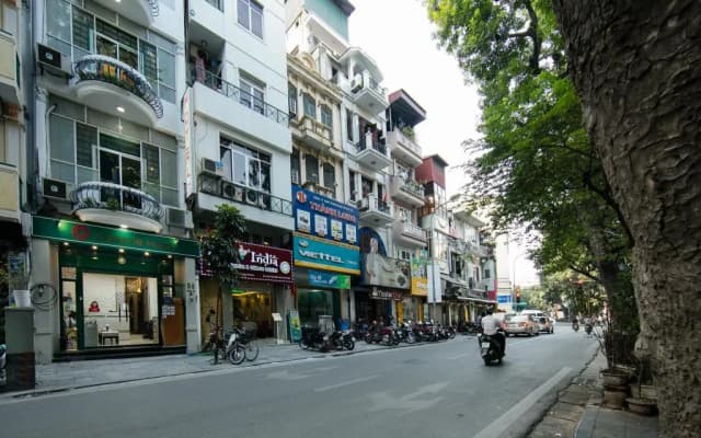 Asia Paradise Hotel