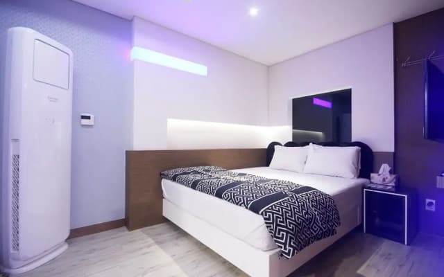 Gyeongsan Instar Hotel