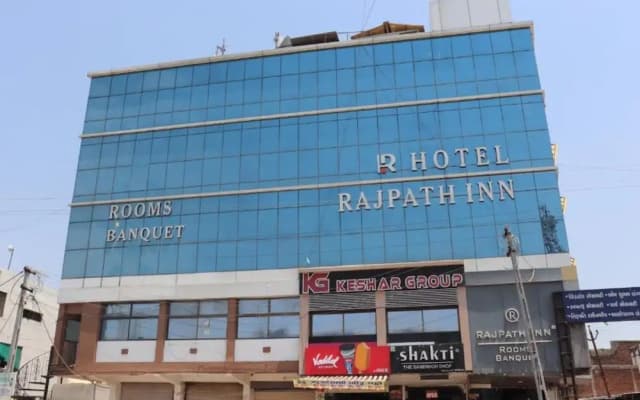 Hotel Rajpath Inn