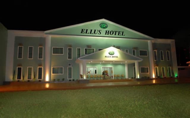 Ellus Hotel