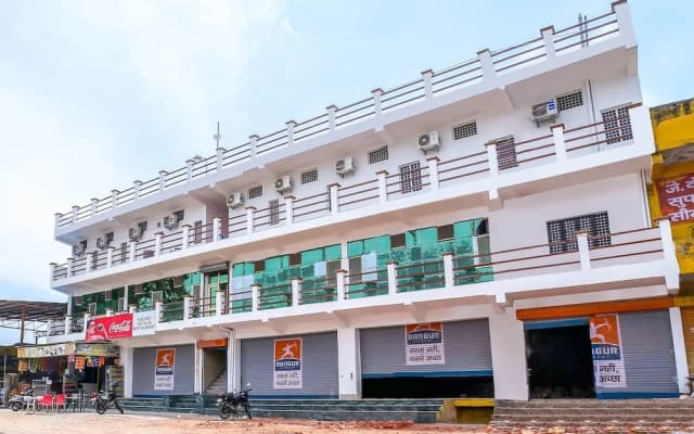 OYO 37914 Hotel Kalindi